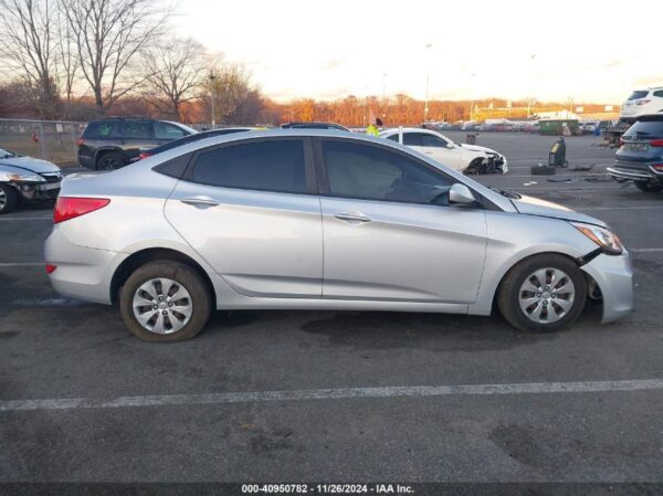 HYUNDAI ACCENT 2017 - Imagen 7