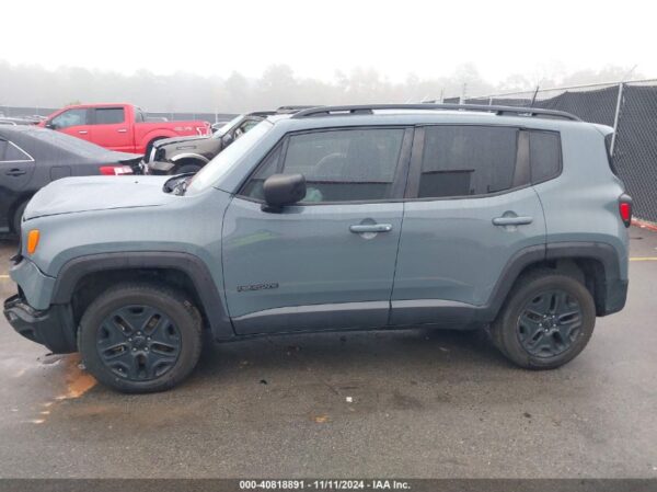 JEEP RENEGADE 2018 4x4 - Imagen 8