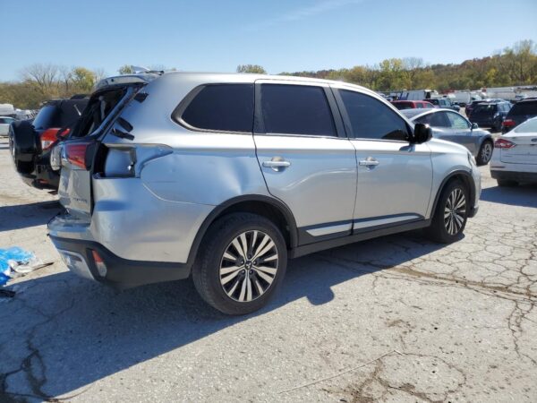 MITSUBISHI OUTLANDER 2019 - Imagen 6