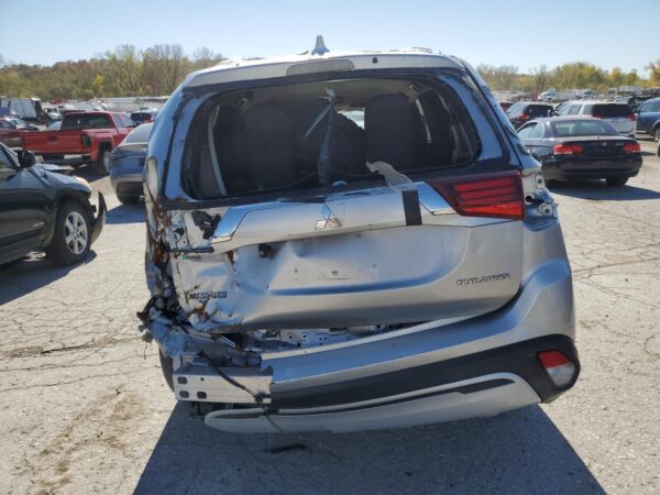 MITSUBISHI OUTLANDER 2019 - Imagen 4