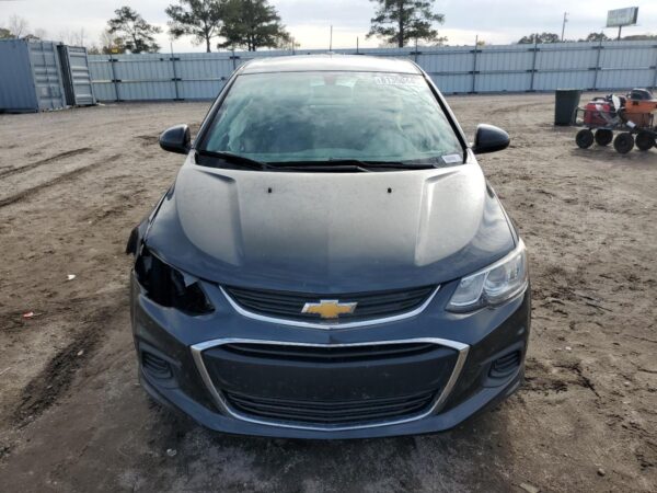 CHEVROLET SONIC 2017 - Imagen 2