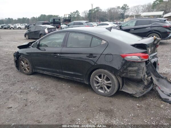 HYUNDAI ELANTRA 2017 - Imagen 4