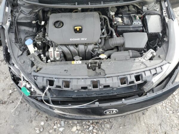 KIA FORTE 2017 - Imagen 10