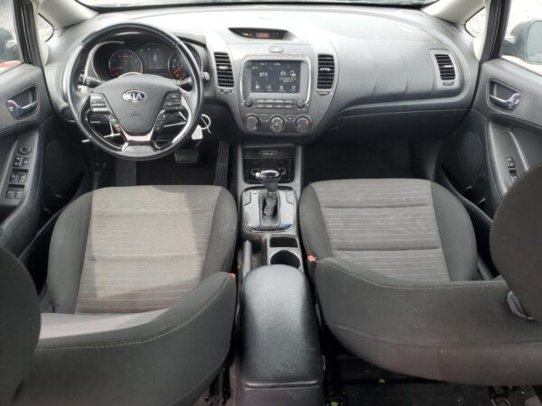 KIA FORTE 2017 - Imagen 7
