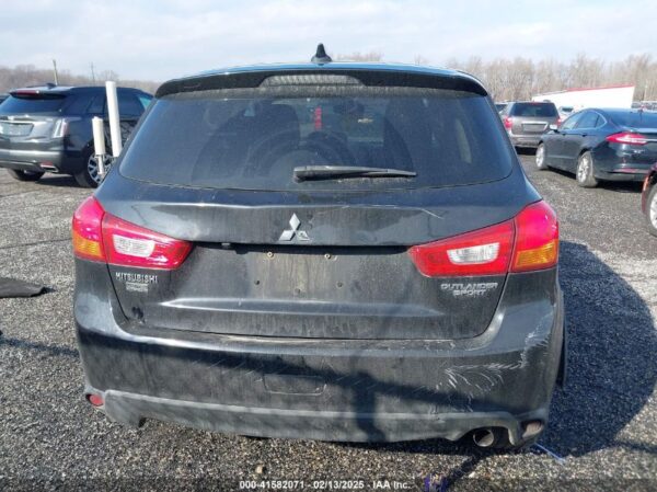 MITSUBISHI OUTLANDER SPORT 2017 - Imagen 4