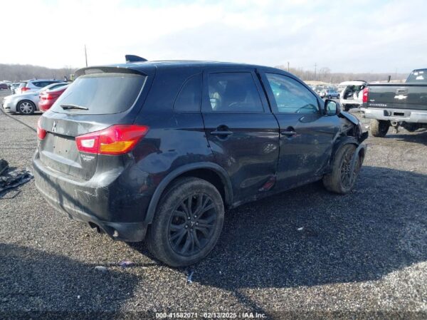 MITSUBISHI OUTLANDER SPORT 2017 - Imagen 6