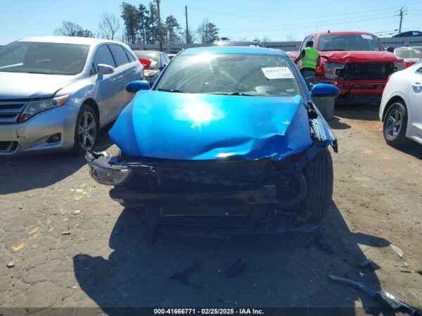HYUNDAI ELANTRA 2017 - Imagen 3