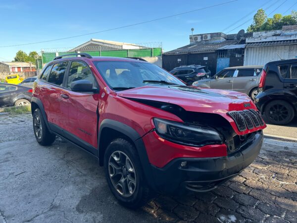 JEEP CHEROKEE 2019 4x4