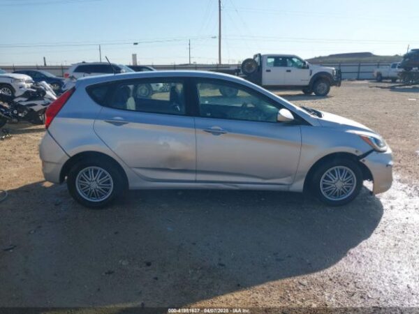 HYUNDAI ACCENT 2017 - Imagen 7