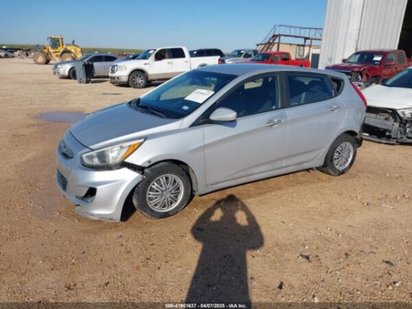 HYUNDAI ACCENT 2017 - Imagen 2