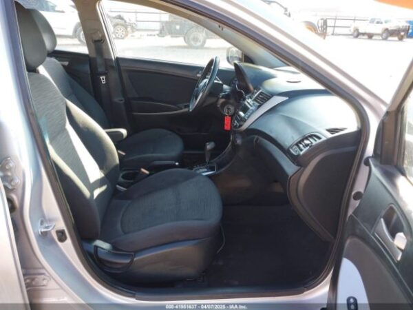 HYUNDAI ACCENT 2017 - Imagen 9
