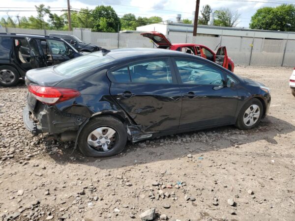 KIA FORTE 2017 - Imagen 6