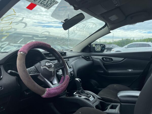 NISSAN ROGUE SPORT 2019 - Imagen 9