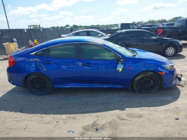 HONDA CIVIC 2017 - Imagen 7