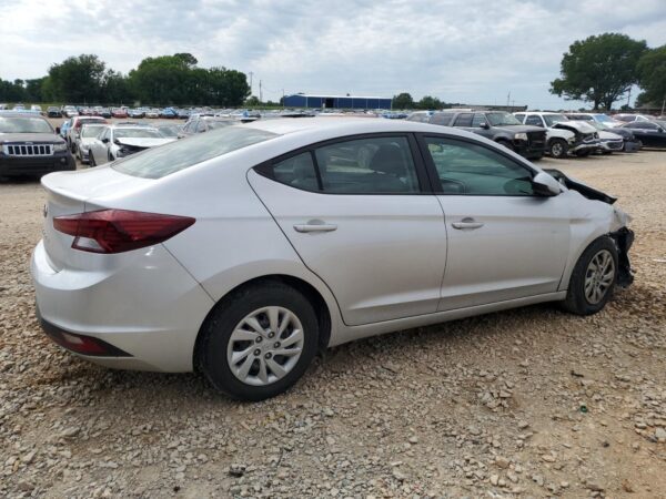 HYUNDAI ELANTRA 2019 - Imagen 6