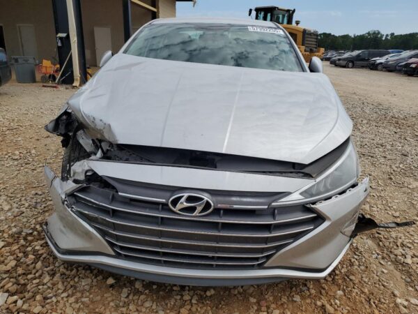 HYUNDAI ELANTRA 2019 - Imagen 3