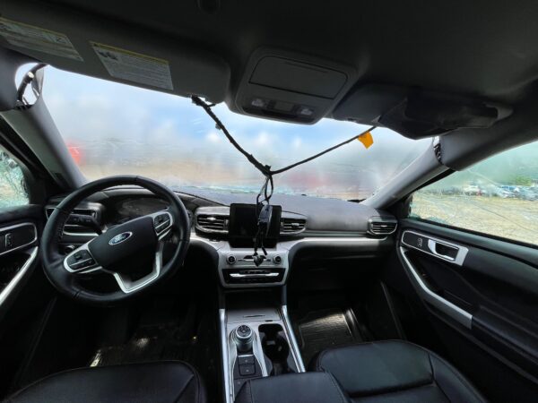 FORD EXPLORER 2020 4x4 - Imagen 9