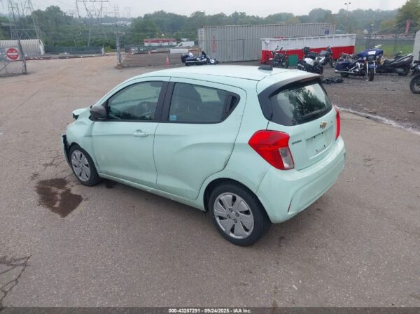 CHEVROLET SPARK 2017 - Imagen 3