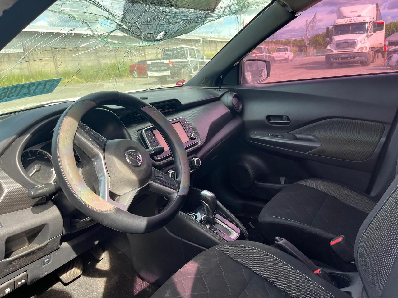 NISSAN KICKS 2018 - Imagen 8