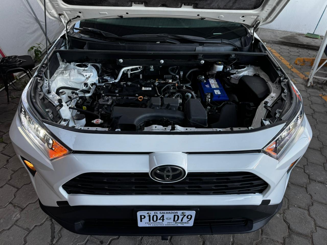 TOYOTA RAV4 2022 4x4 - Imagen 15