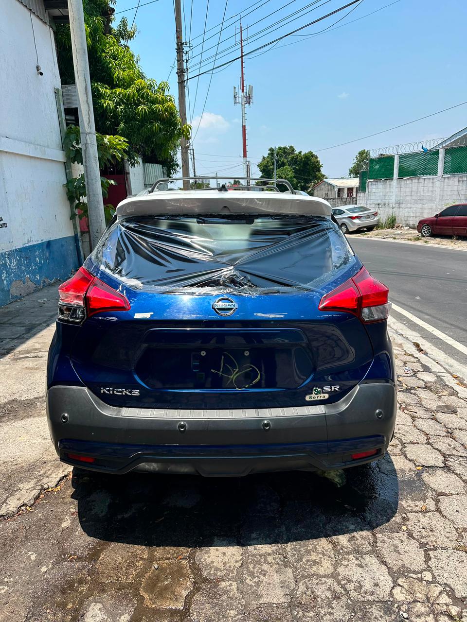 NISSAN KICKS SR 2020 - Imagen 4