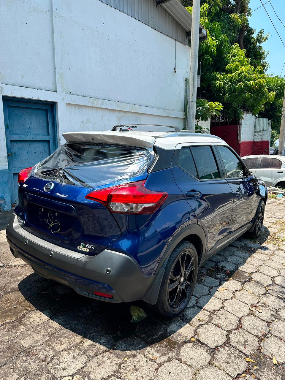 NISSAN KICKS SR 2020 - Imagen 5