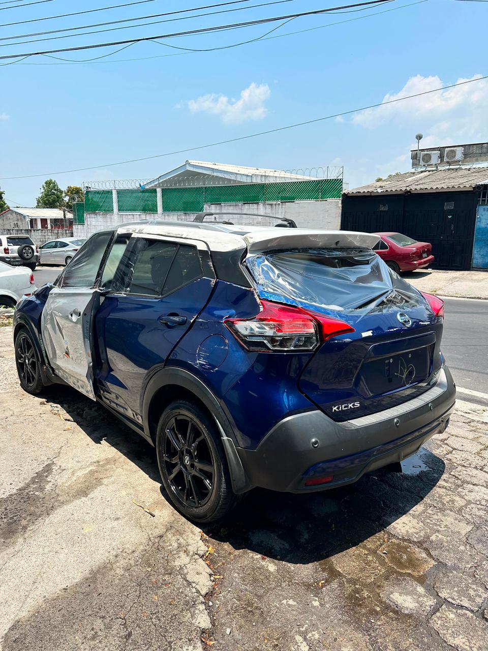 NISSAN KICKS SR 2020 - Imagen 6