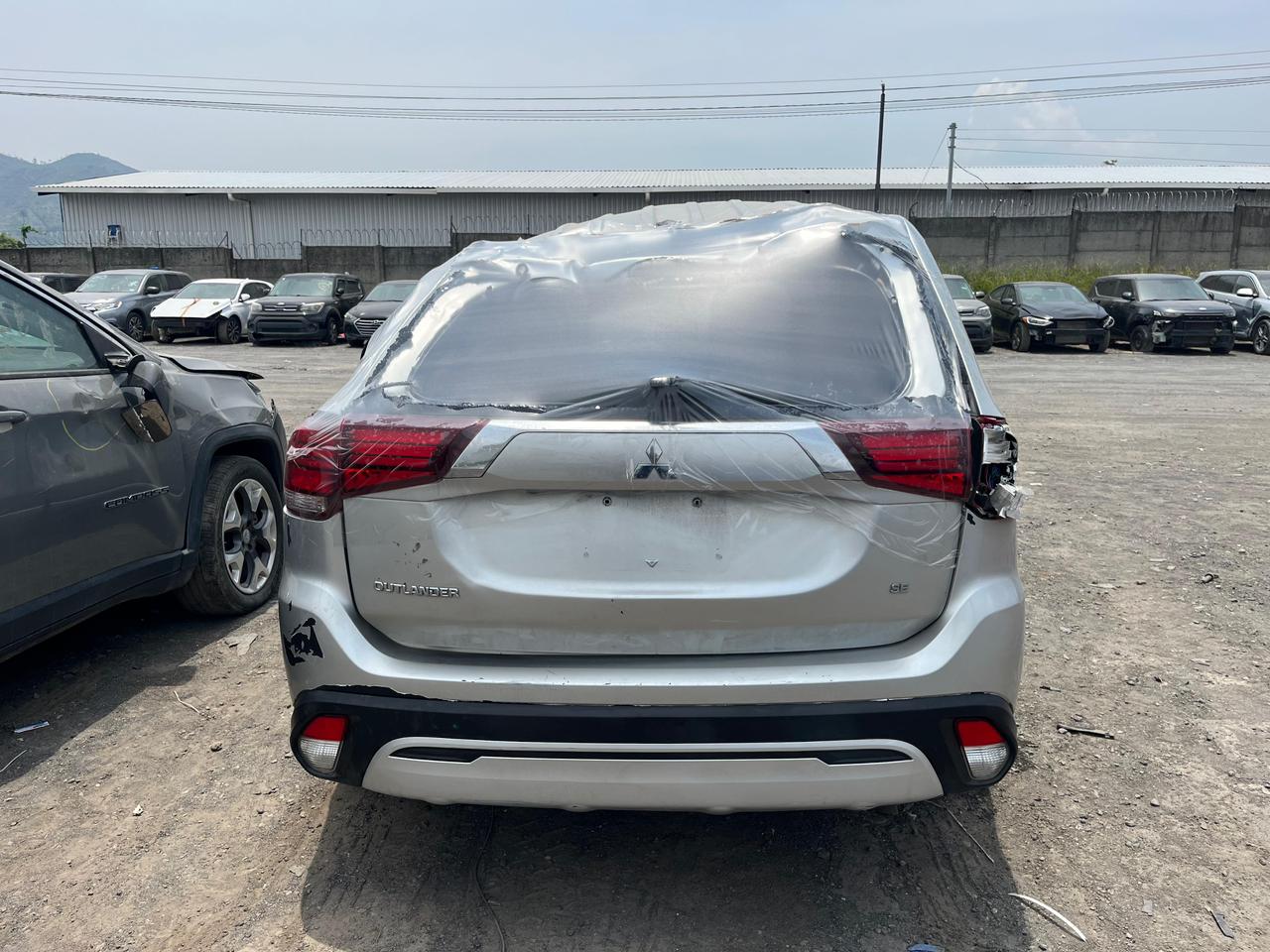 MITSUBISHI OUTLANDER 2020 - Imagen 4