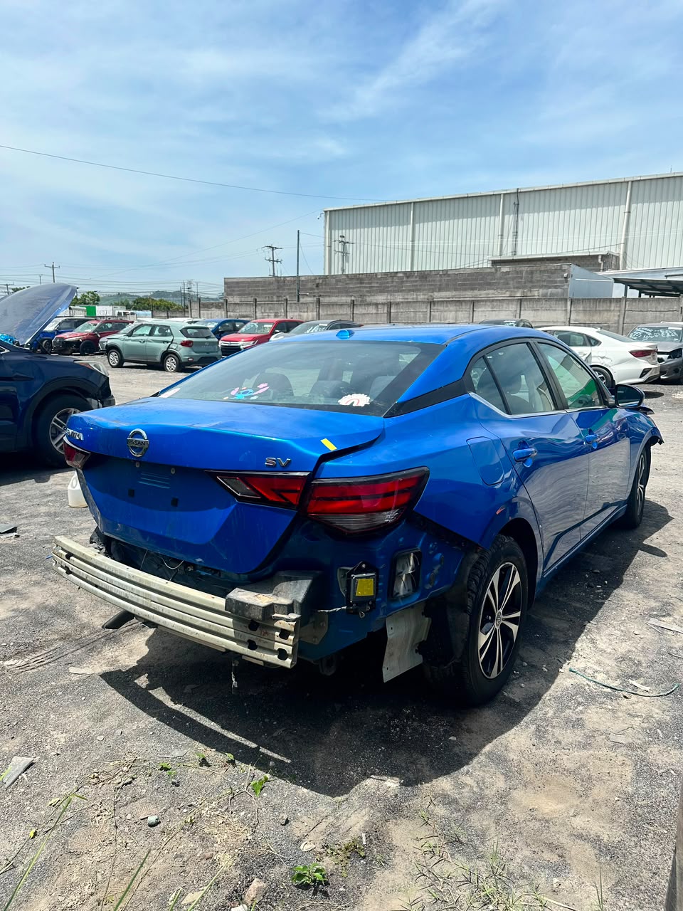NISSAN SENTRA 2022 - Imagen 4