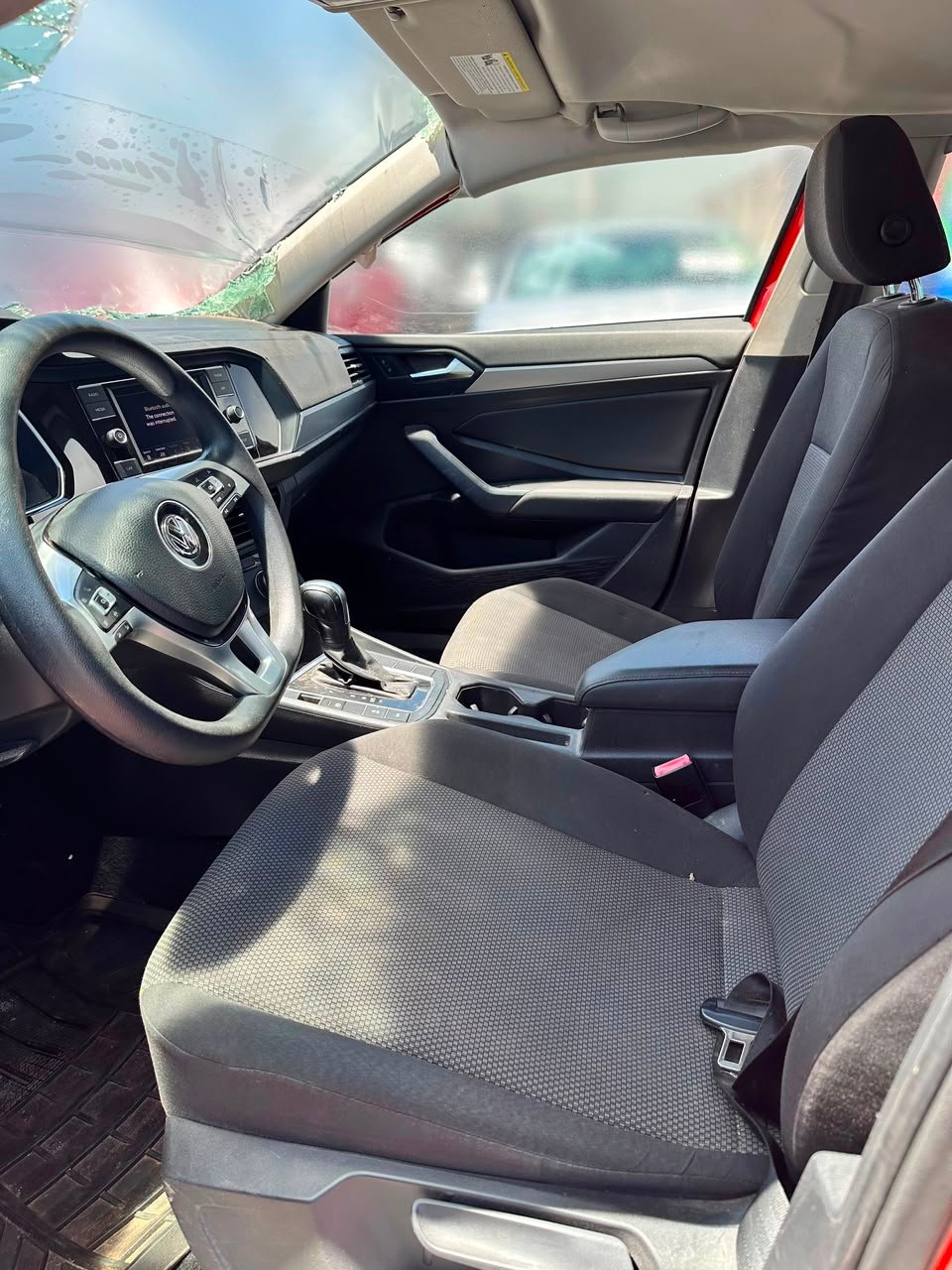 VOLKSWAGEN JETTA 2019 - Imagen 8