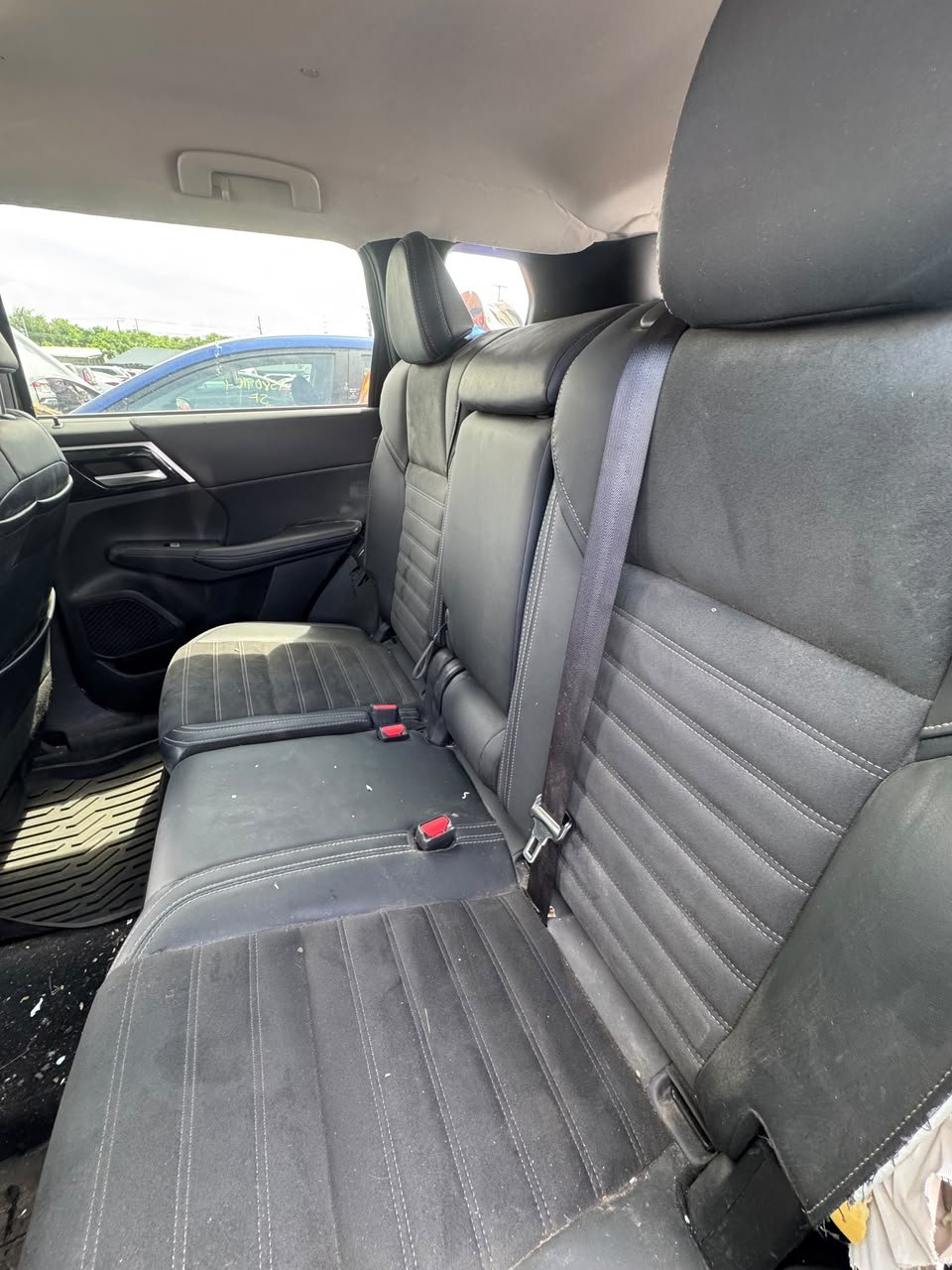 MITSUBISHI OUTLANDER 2024 - Imagen 9