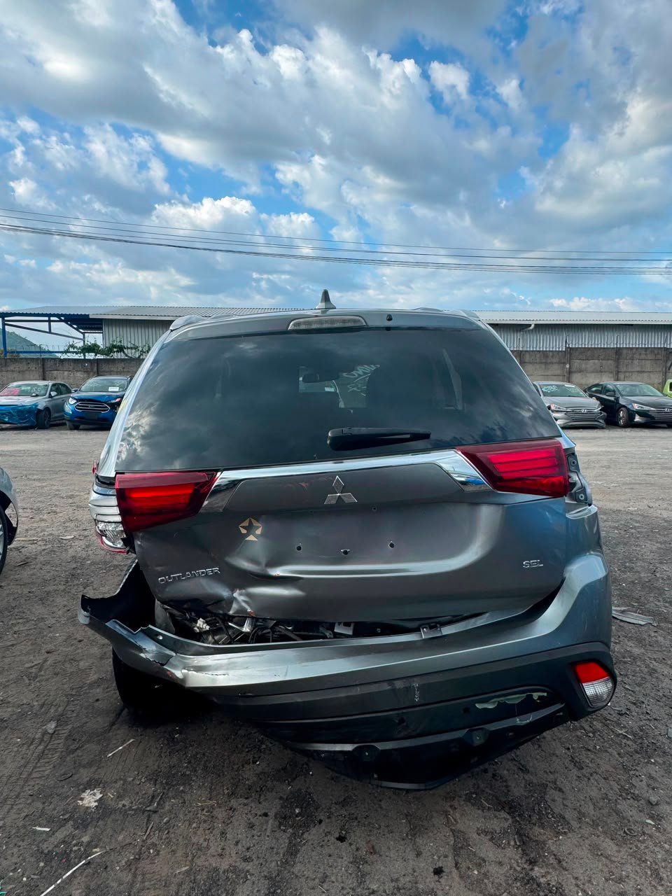 MITSUBISHI OUTLANDER 2020 - Imagen 4