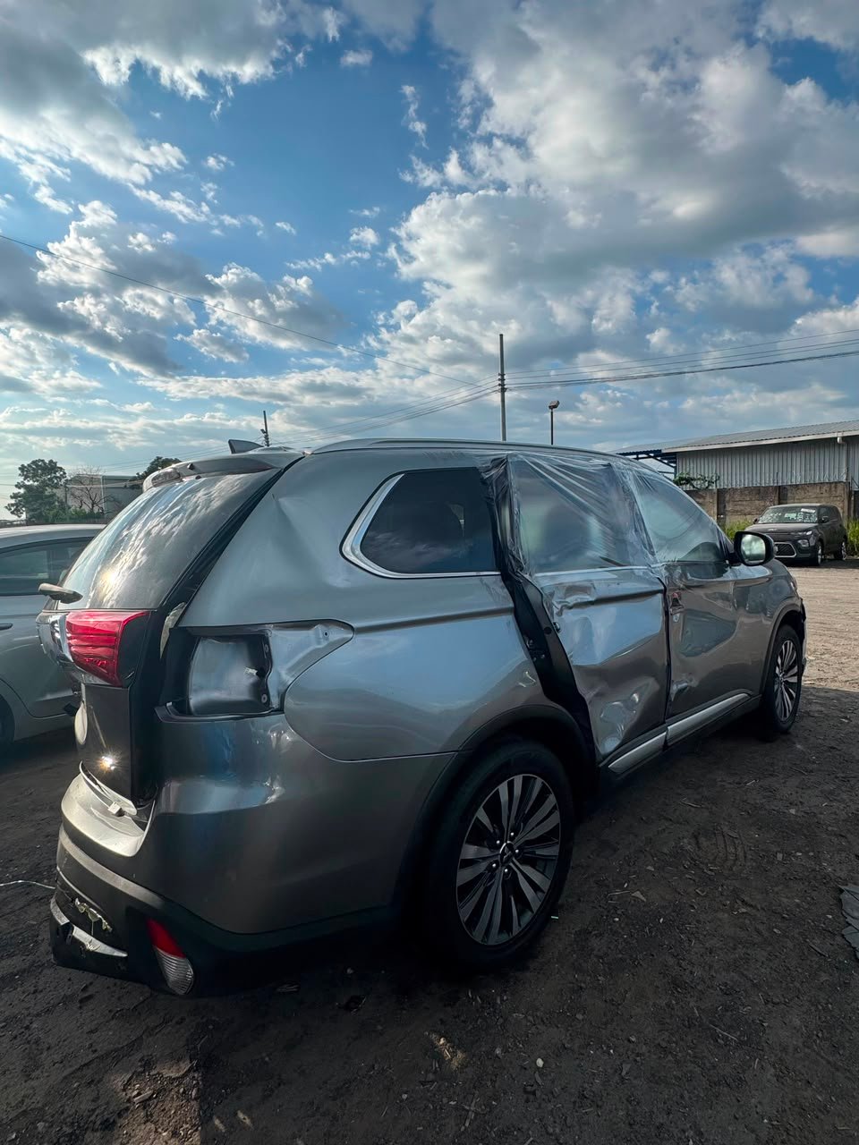 MITSUBISHI OUTLANDER 2020 - Imagen 5