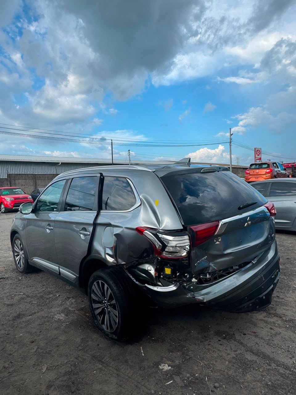 MITSUBISHI OUTLANDER 2020 - Imagen 6