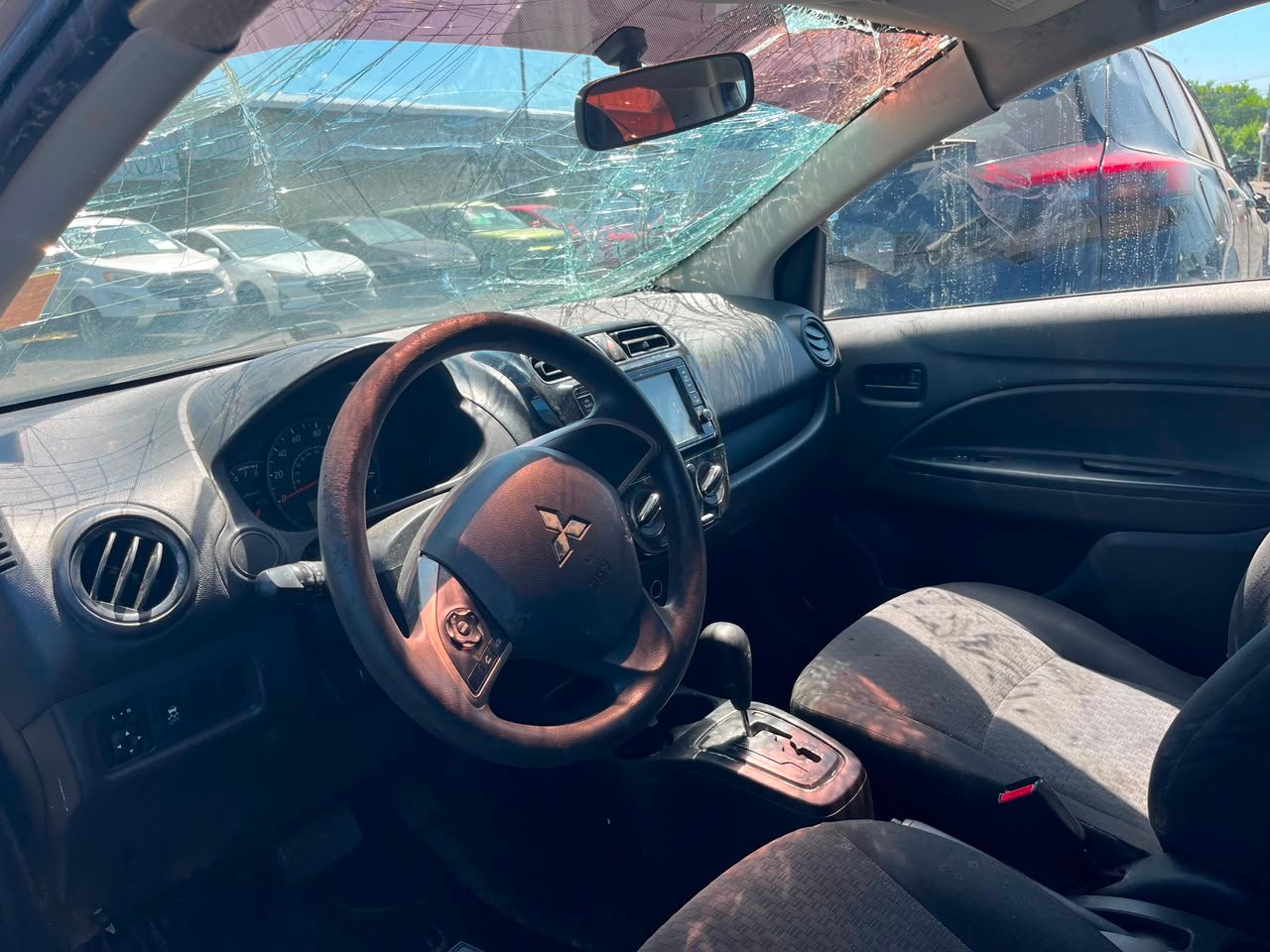 MITSUBISHI MIRAGE 2018 - Imagen 10