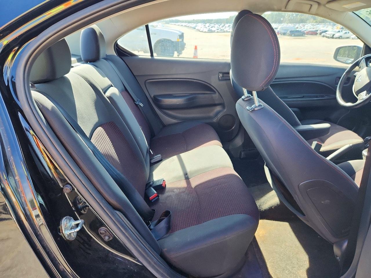 MITSUBISHI MIRAGE G4 2020 - Imagen 9